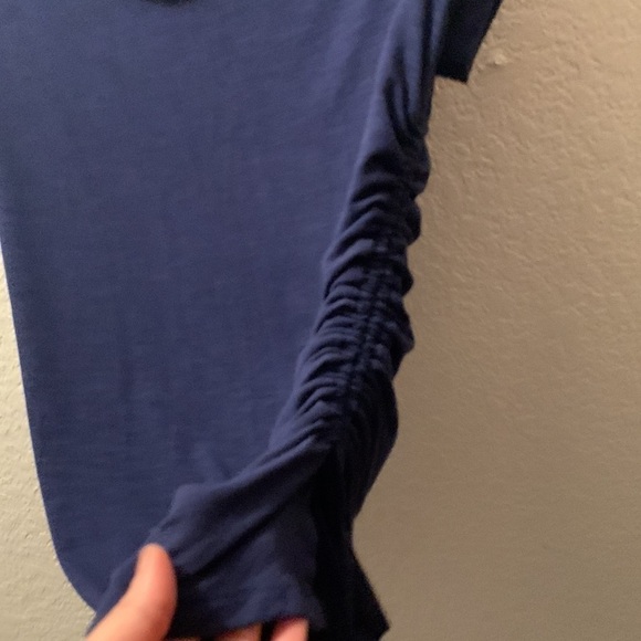 Jones New York blue blouse - Picture 3 of 8